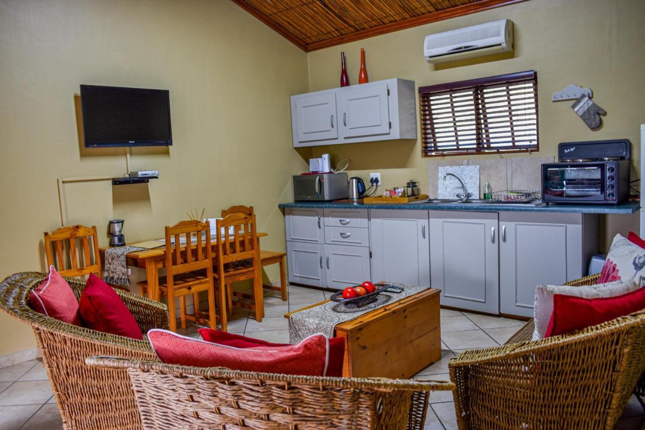 African Spirit Game Lodge 음쿠제 외부 사진