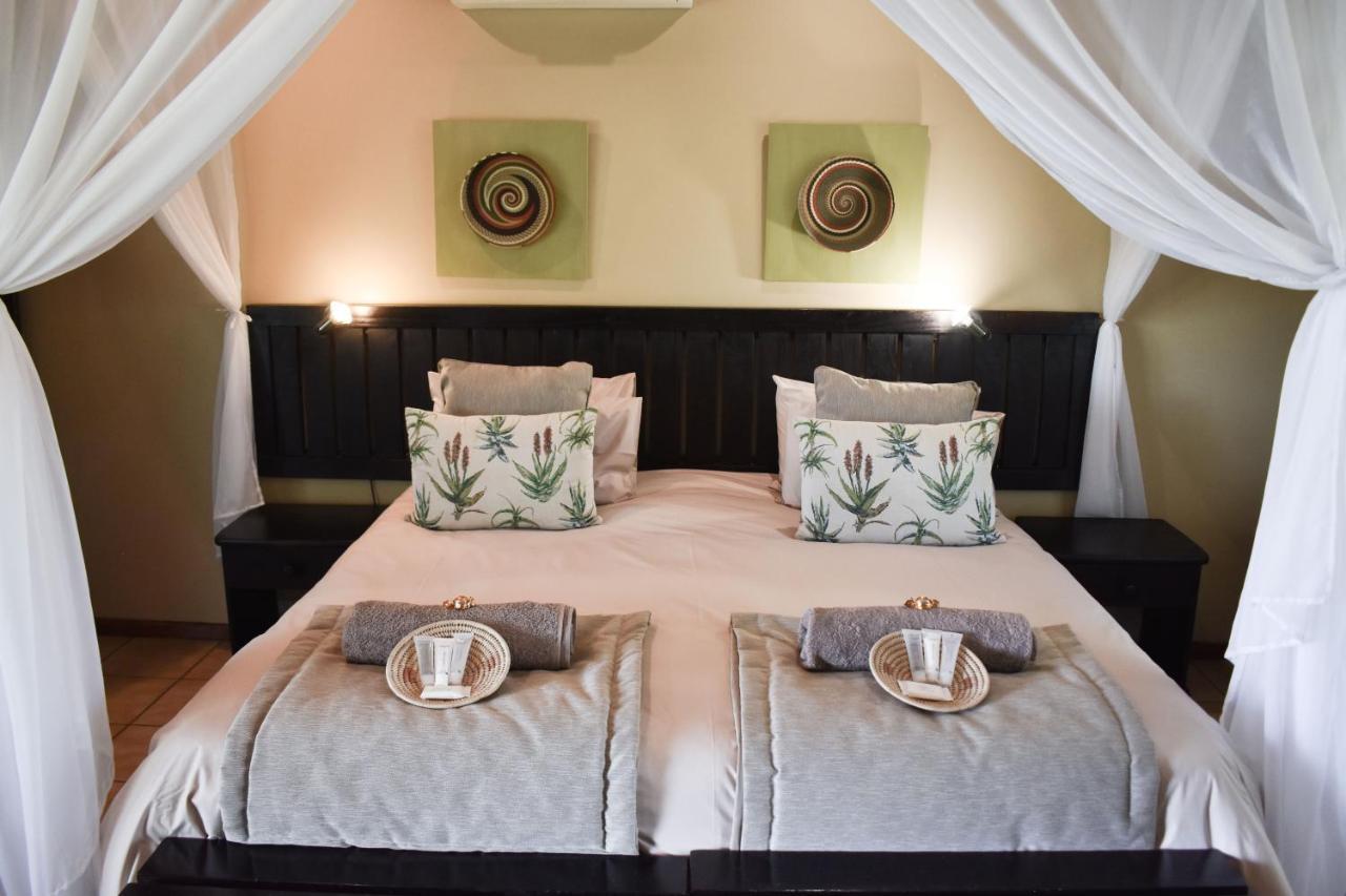 African Spirit Game Lodge 음쿠제 외부 사진